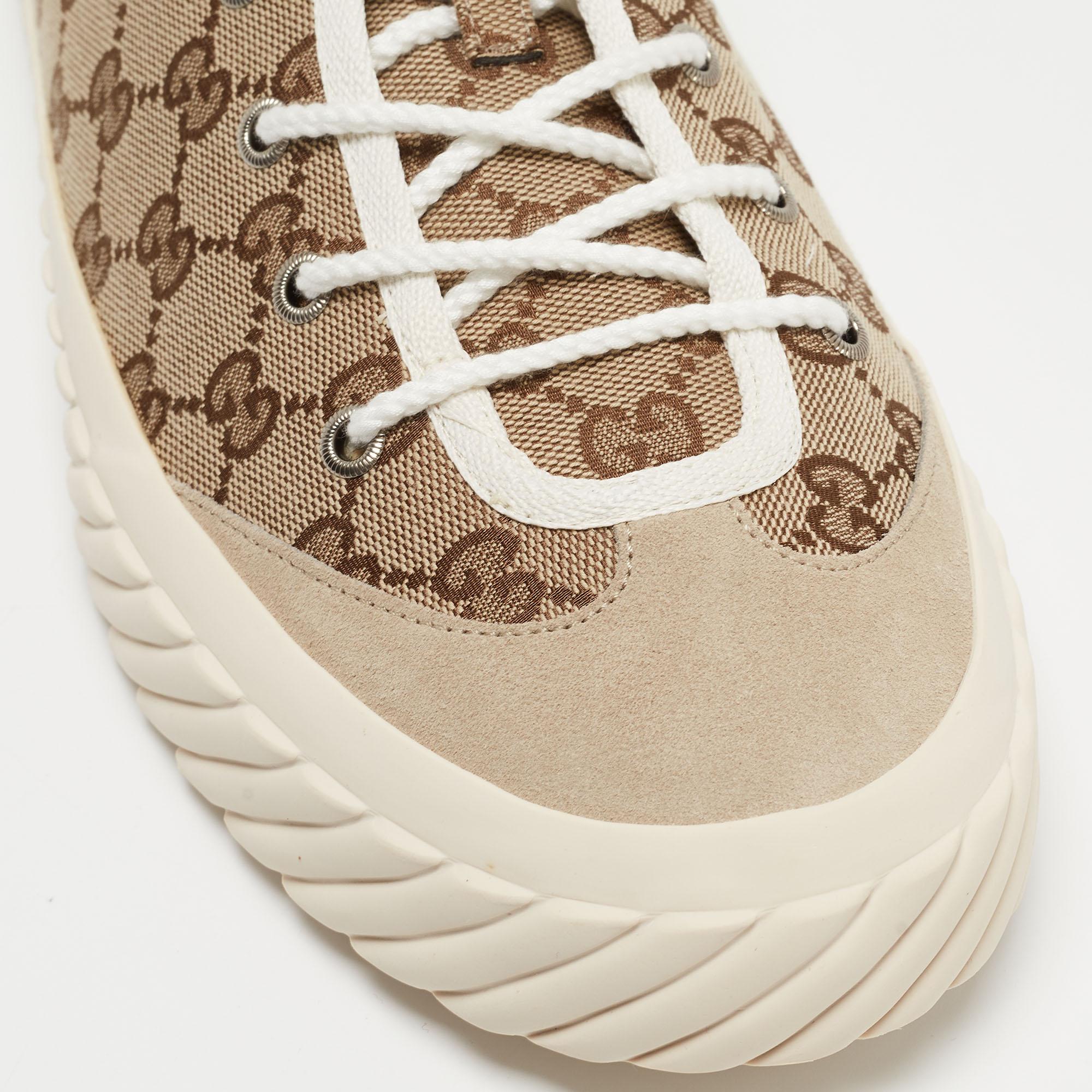 Men's Gucci Beige Canvas and Suede Low Top Sneakers Size 46 For Sale
