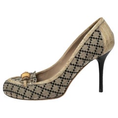 Gucci Beige Canvas & Croc Embossed Leather Bamboo Horsebit Loafer Pumps Size 38