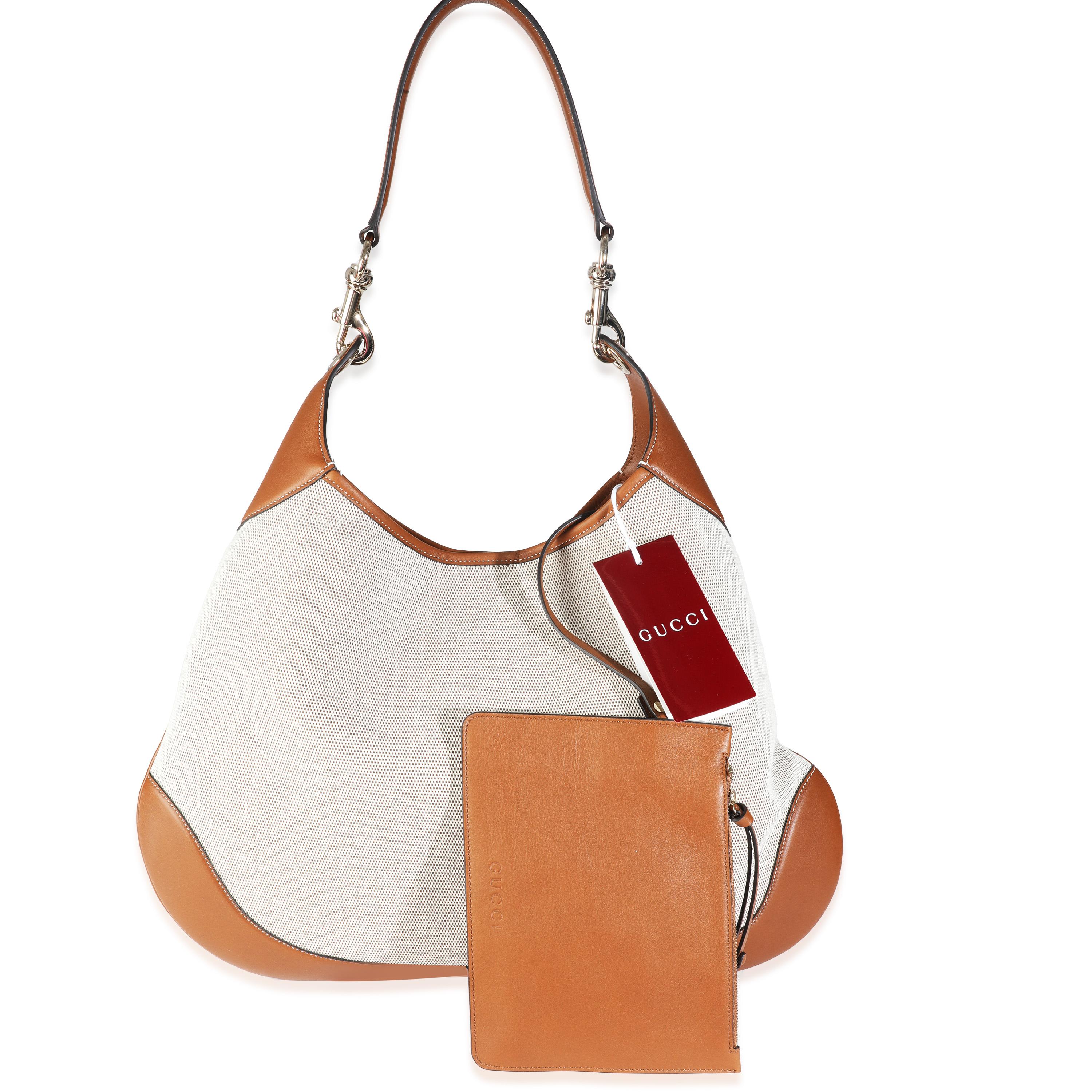 Women's Gucci Beige Canvas Medium B Shoulder Bag For Sale
