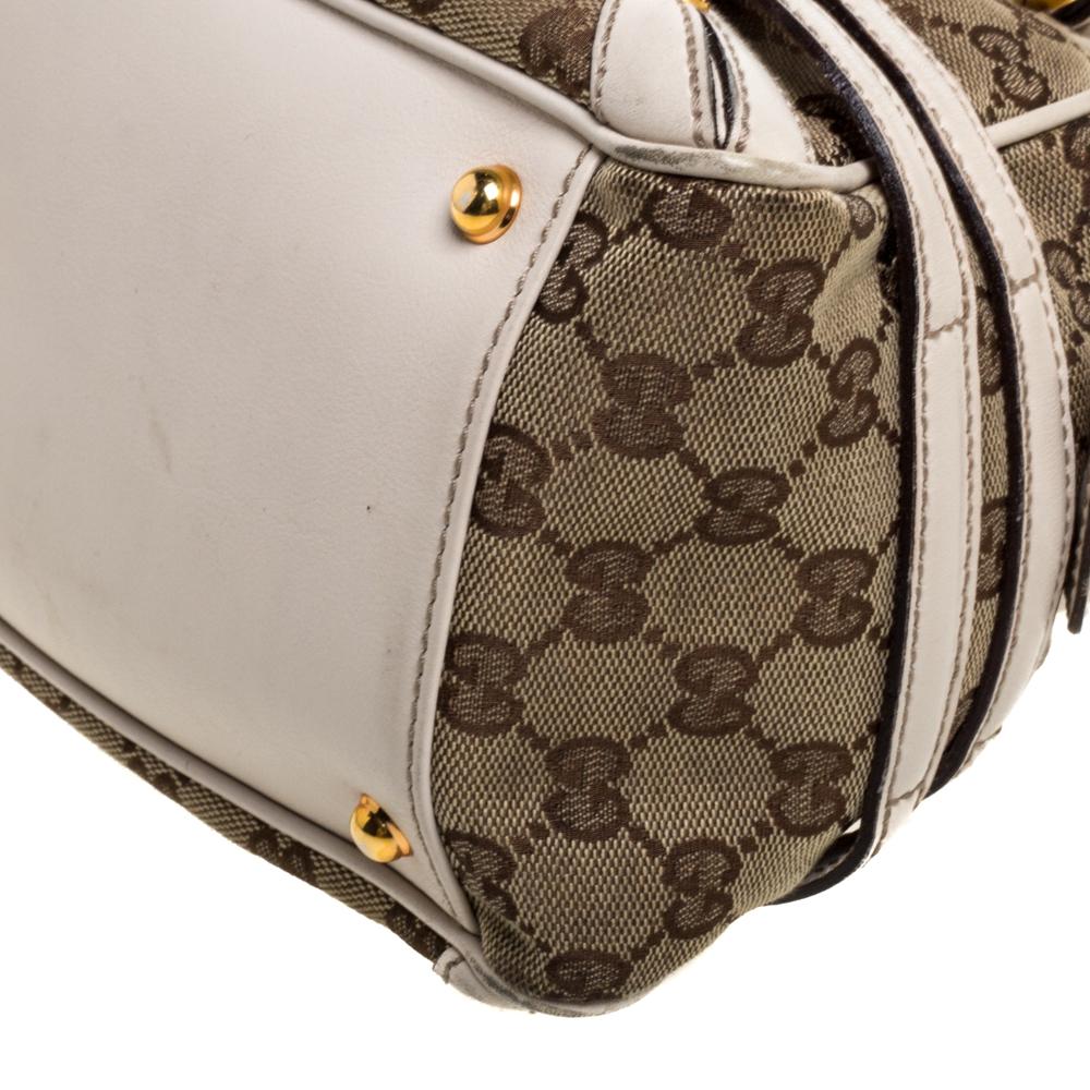 Gucci Beige/Cream GG Canvas and Leather Wave Boston Bag In Good Condition In Dubai, Al Qouz 2