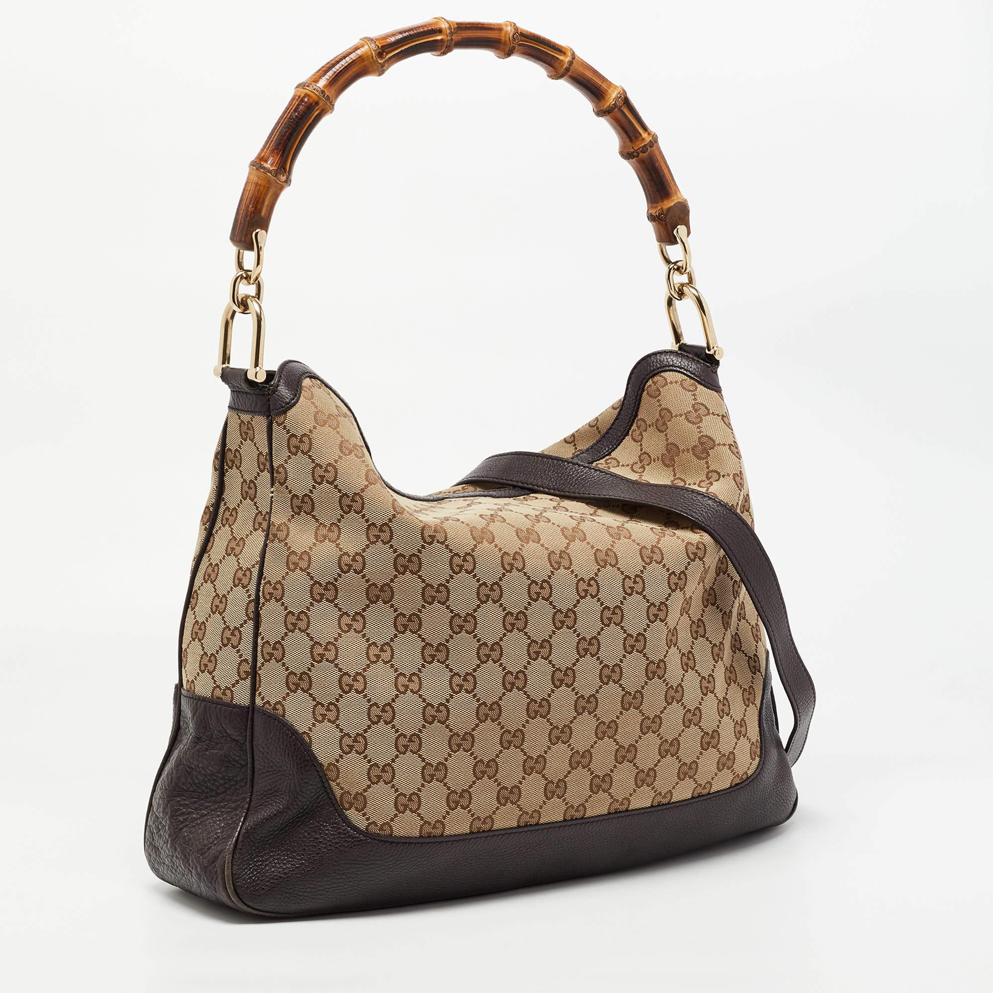 Gucci Beige/Ebony GG Canvas and Leather Bamboo Shoulder Bag In Fair Condition In Dubai, Al Qouz 2