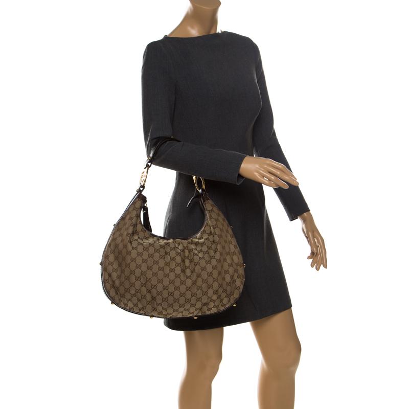 Brown Gucci Beige/Ebony GG Canvas Medium Pelham Hobo