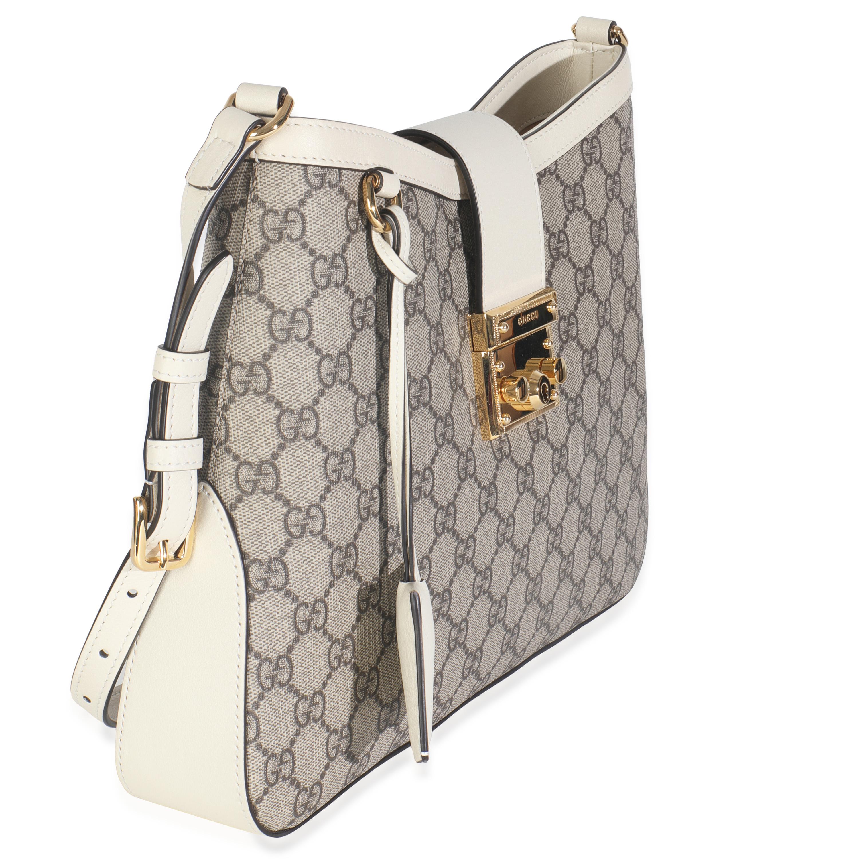 Gucci Beige Ebony GG Supreme Canvas Moon Calfskin Medium Padlock Shoulder Bag Excellent état - En vente à New York, NY