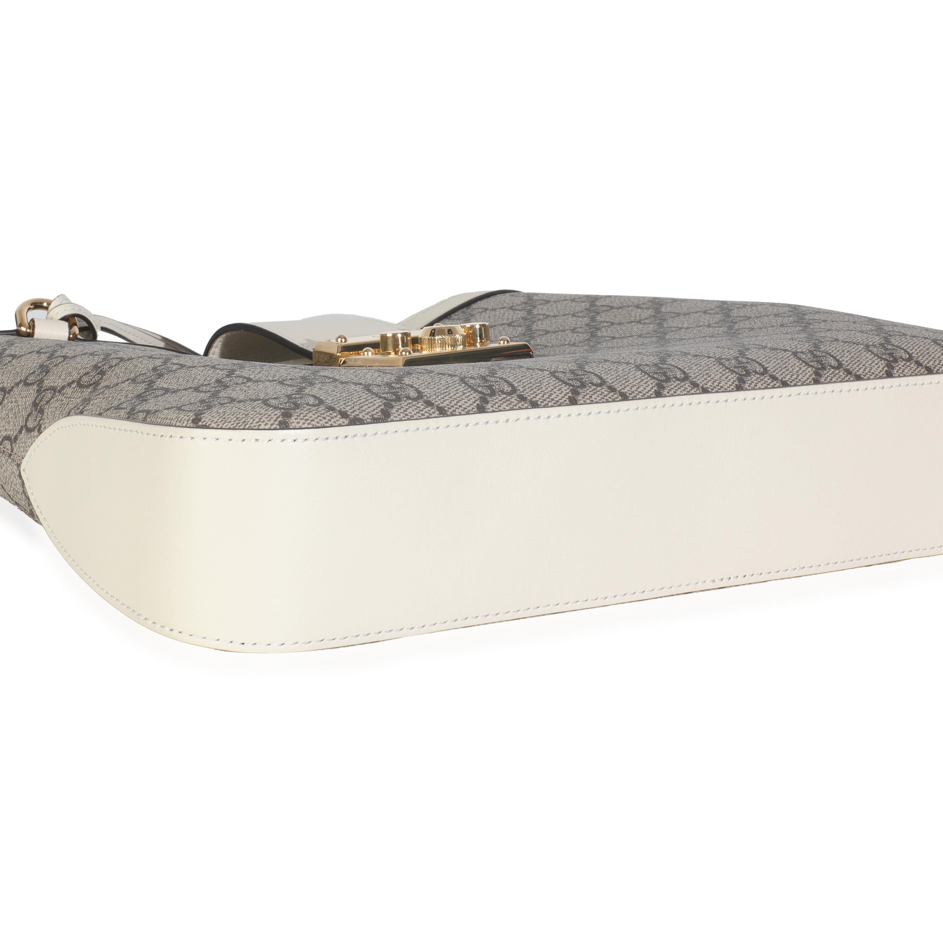 Gucci Beige Ebony GG Supreme Canvas Moon Calfskin Medium Padlock Shoulder Bag en vente 2