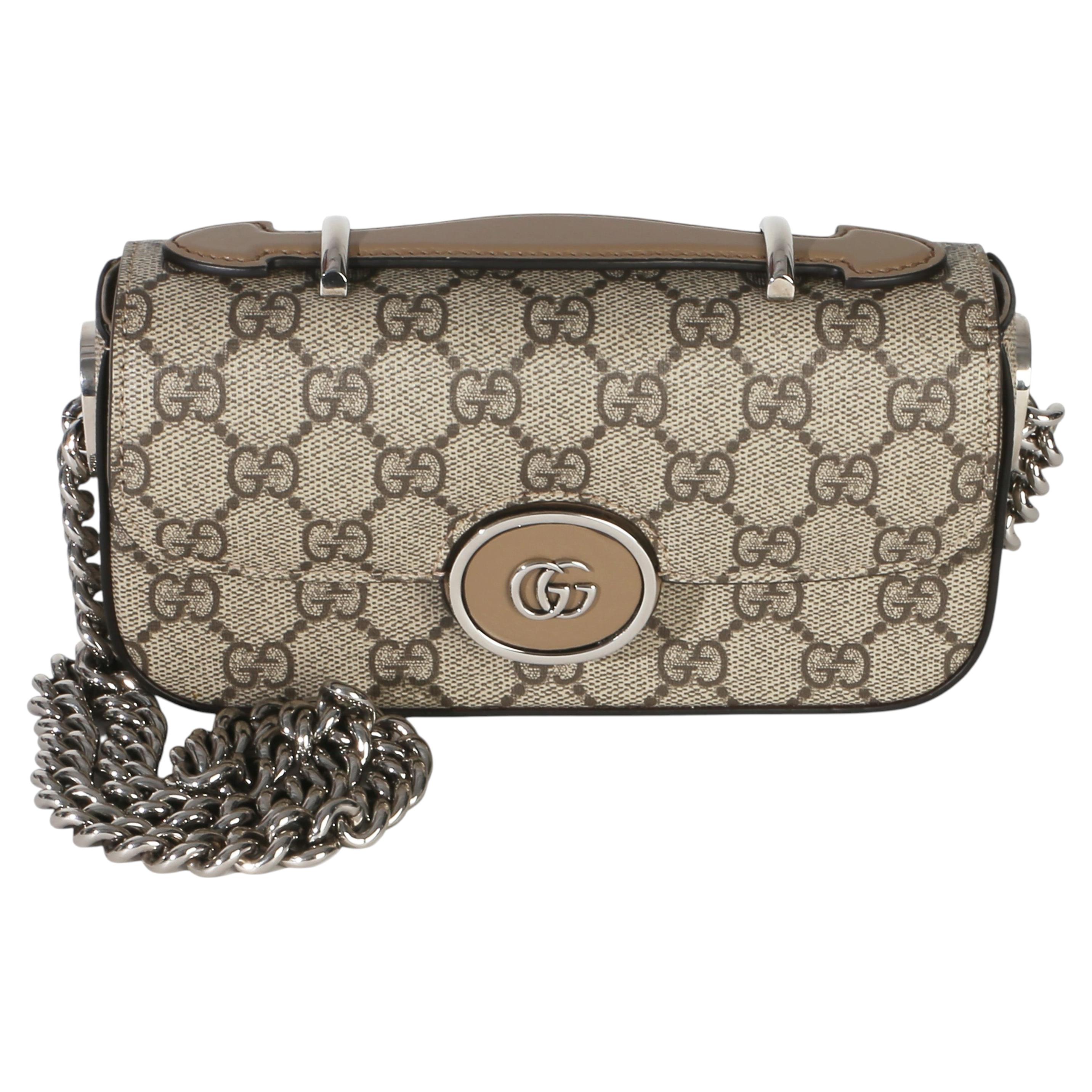 Gucci Beige Ebenholz GG Supreme Senna Petite GG Top Handle Chain Umhängetasche im Angebot