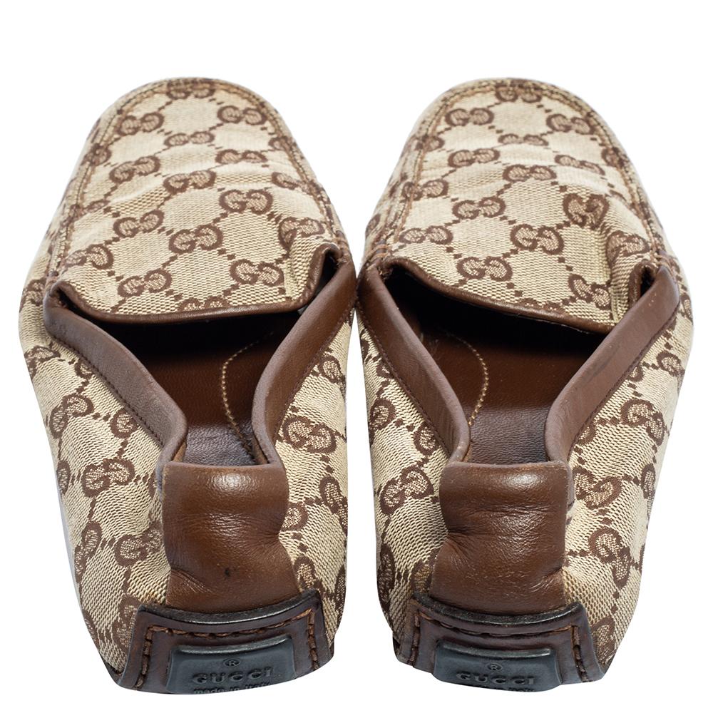 Gucci Beige GG Mocassini in tela e pelle vintage misura 36 In condizioni buone a Dubai, Al Qouz 2