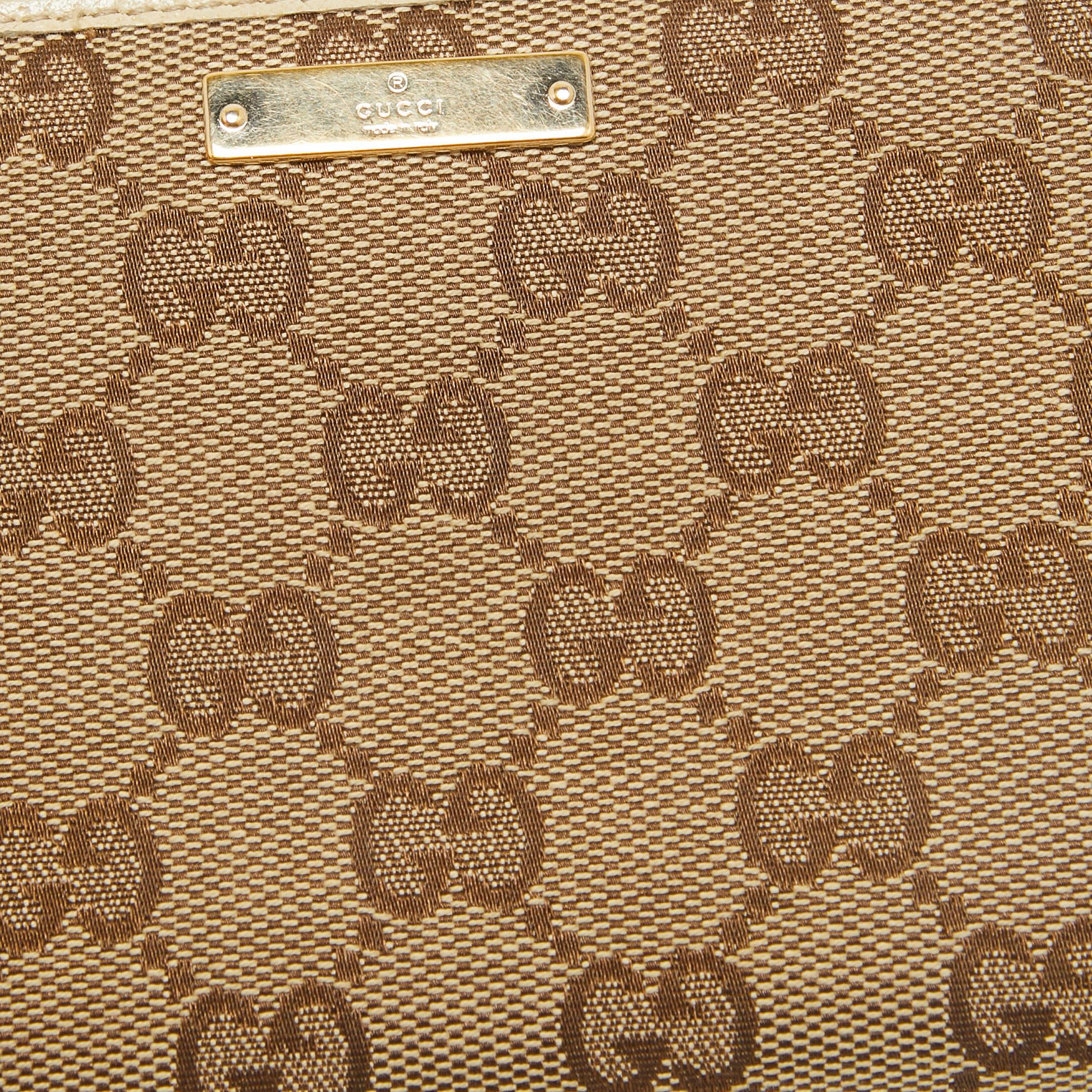 Gucci Beige GG Canvas and Leather Zip Continental Wallet For Sale 1
