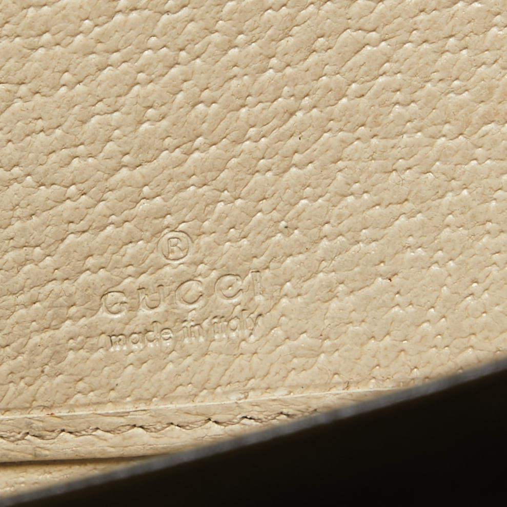 Gucci Beige GG Canvas and Leather Zip Continental Wallet For Sale 4