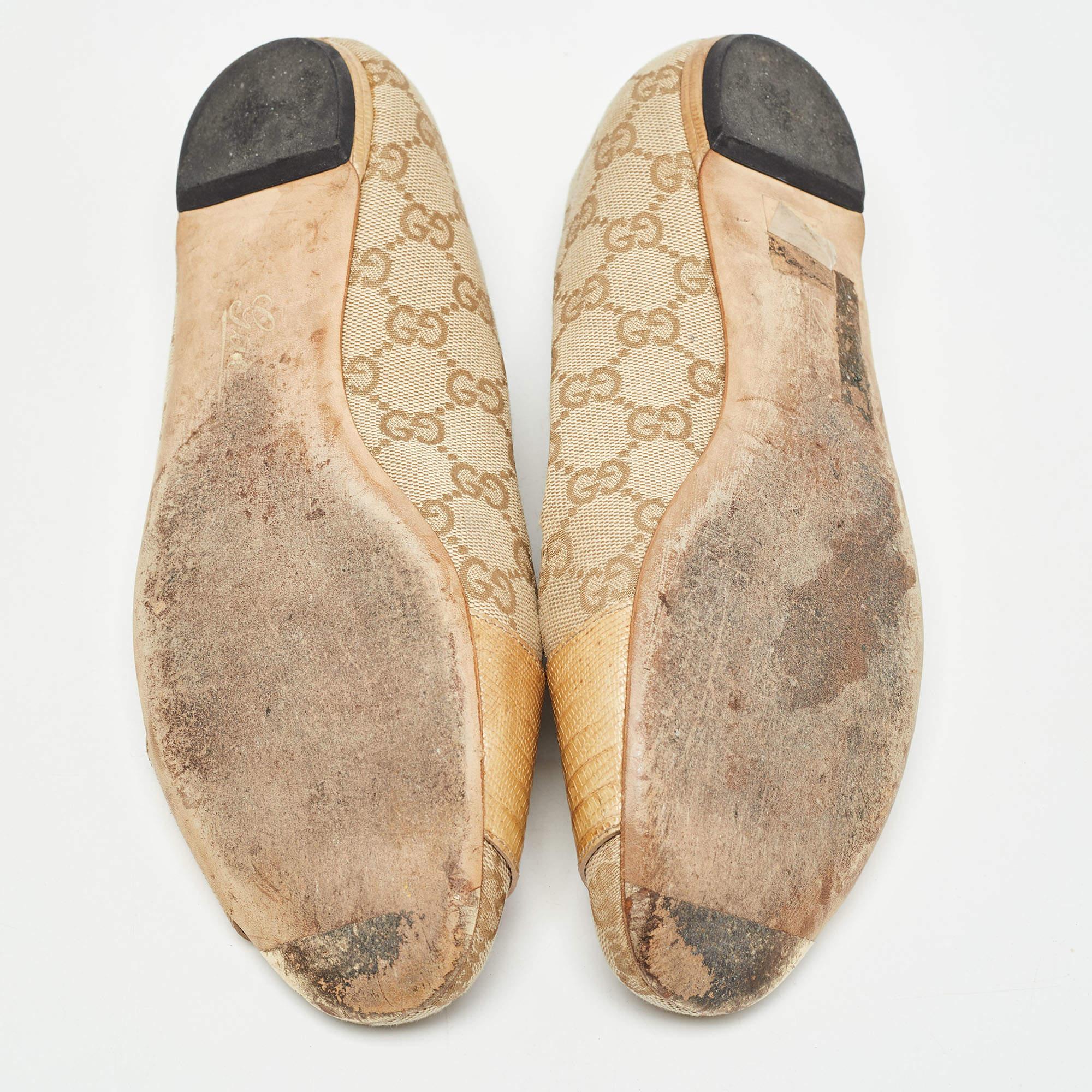Gucci Beige GG Canvas Ballet Flats Größe 38.5 im Angebot 2