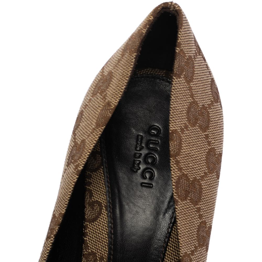 Black Gucci Beige GG Canvas Horsebit Pointed Toe Pumps Size 40