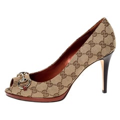 Gucci Beige GG Canvas New Hollywood Horsebit Peep Toe Pumps Size 39