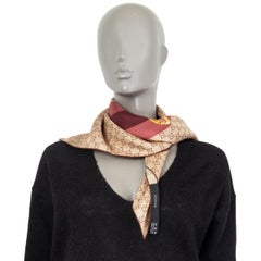 GUCCI beige GG MONOGRAM BAMBOO BUCKLE silk Scarf