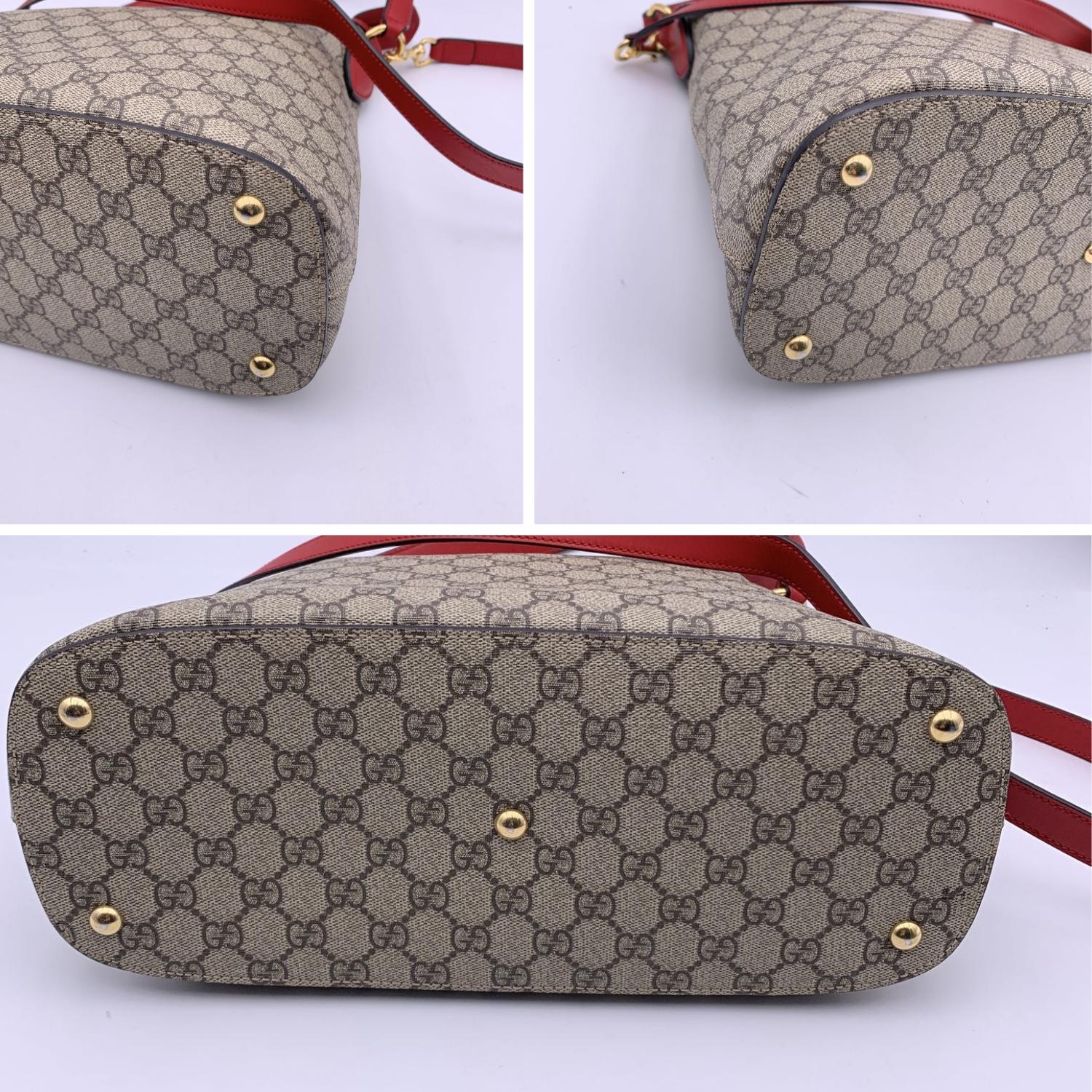 Women's Gucci Beige GG Monogram Canvas Pocket Hobo Bag with Strap