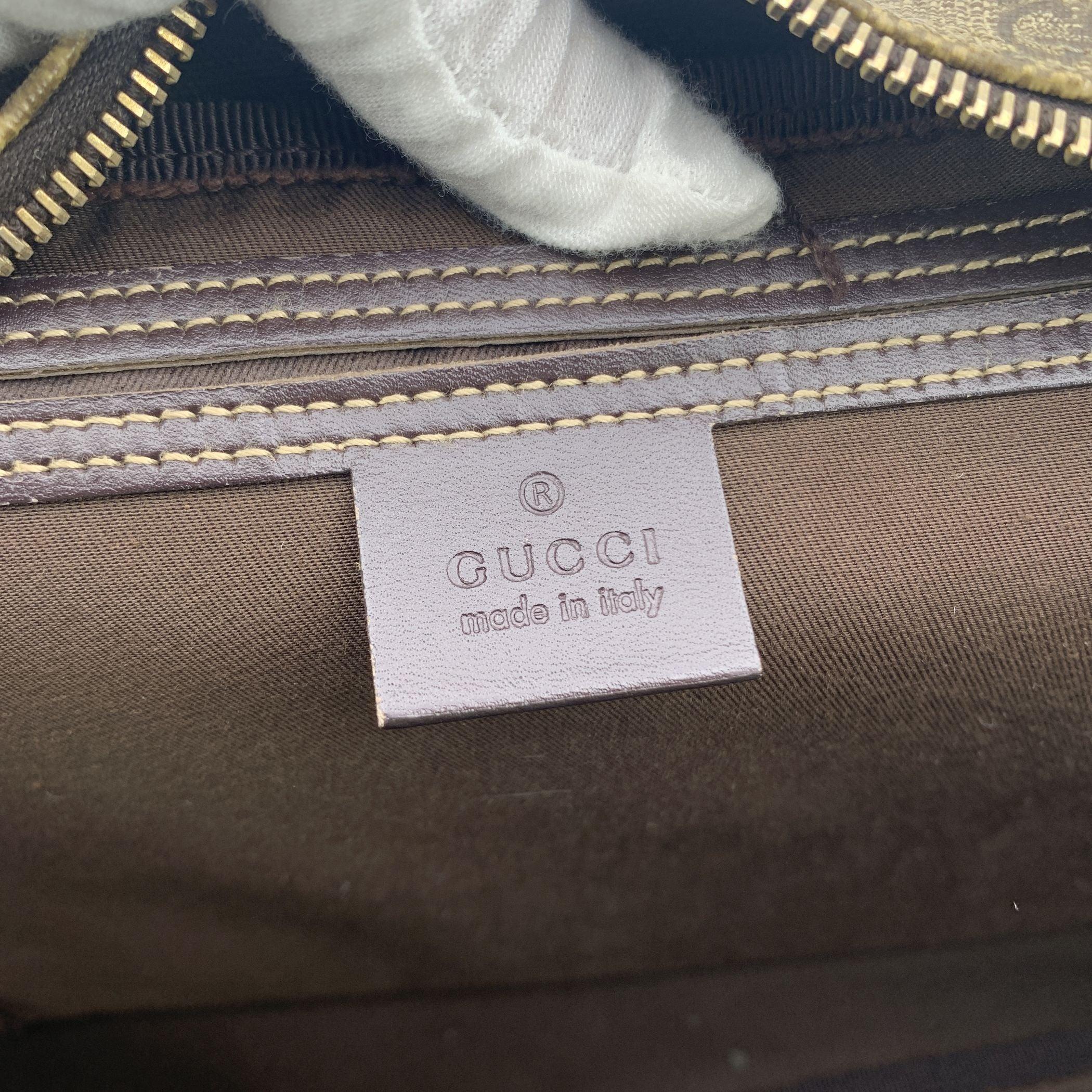 Gucci Beige GG Monogram Supreme Canvas Large Camera Bag 2
