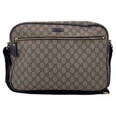 Gucci Beige GG Monogram Supreme Canvas Large Camera Bag