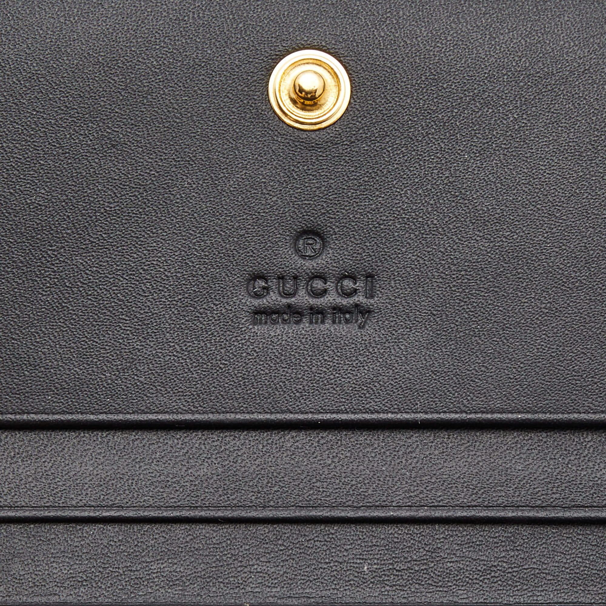 Gucci Beige GG Supreme Canvas and Leather Bee Print Card Case (Étui à cartes en toile et cuir imprimé abeilles) Neuf à Dubai, Al Qouz 2