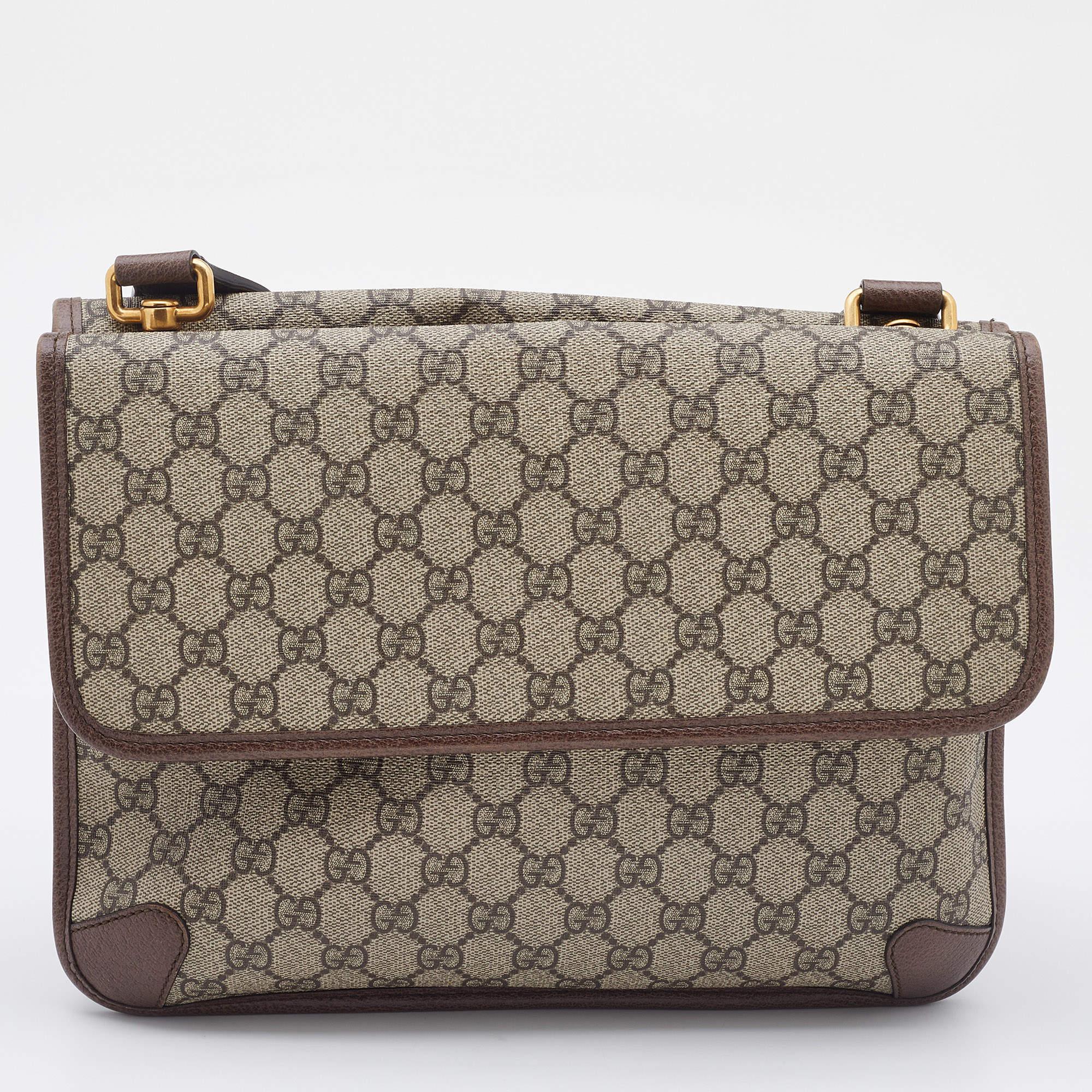 Designer bags are ideal companions for ample occasions! Here we have a fashion-meets-functionality piece crafted with precision. It has been equipped with a well-sized interior that can easily fit all your essentials.

Includes: Original Dustbag
