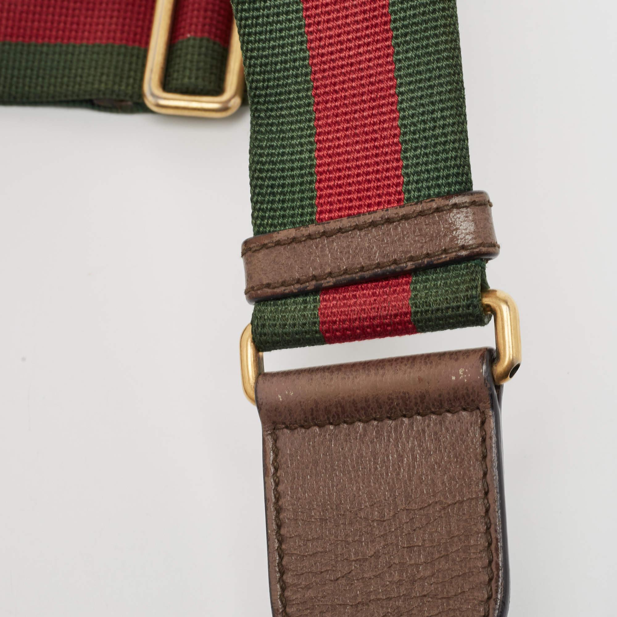 Gucci Beige GG Supreme Canvas and Leather Small Neo Vintage Messenger Bag In Good Condition In Dubai, Al Qouz 2