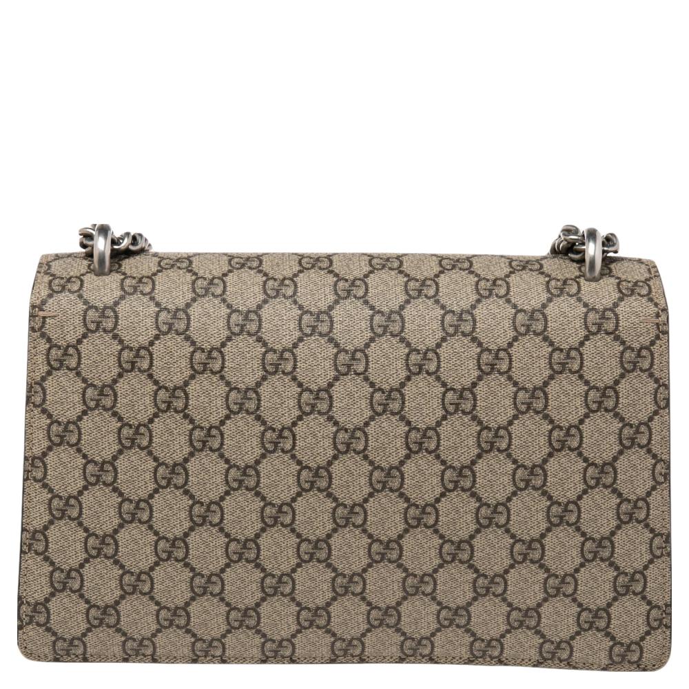 Picture yourself swinging this gorgeous bag at your outings with friends or at social gatherings and imagine how it will not only complement all your outfits but fetch you endless compliments. This Gucci creation has been beautifully crafted from GG