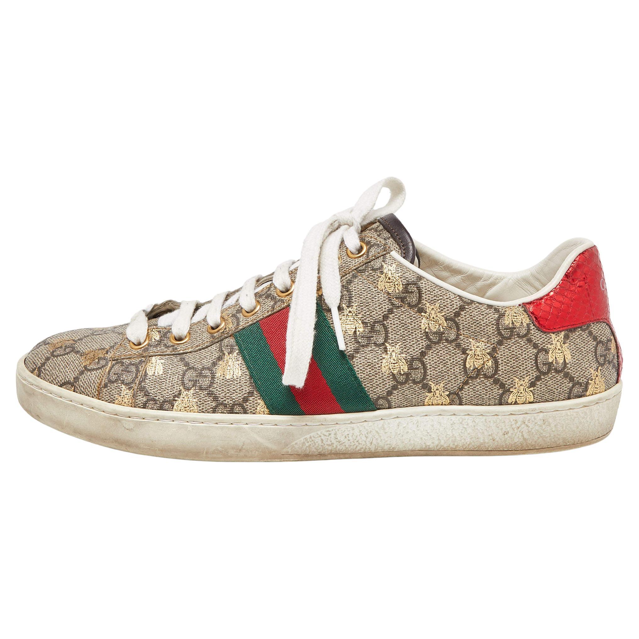 Gucci Beige GG Supreme Canvas Bee Print Ace Low Top Sneakers Size 39