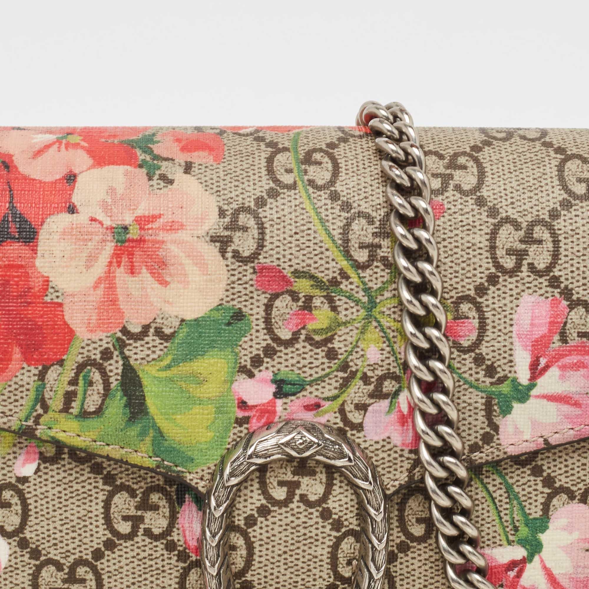 Gucci Beige GG Supreme Canvas Blooms Dionysus Wallet On Chain For Sale 4