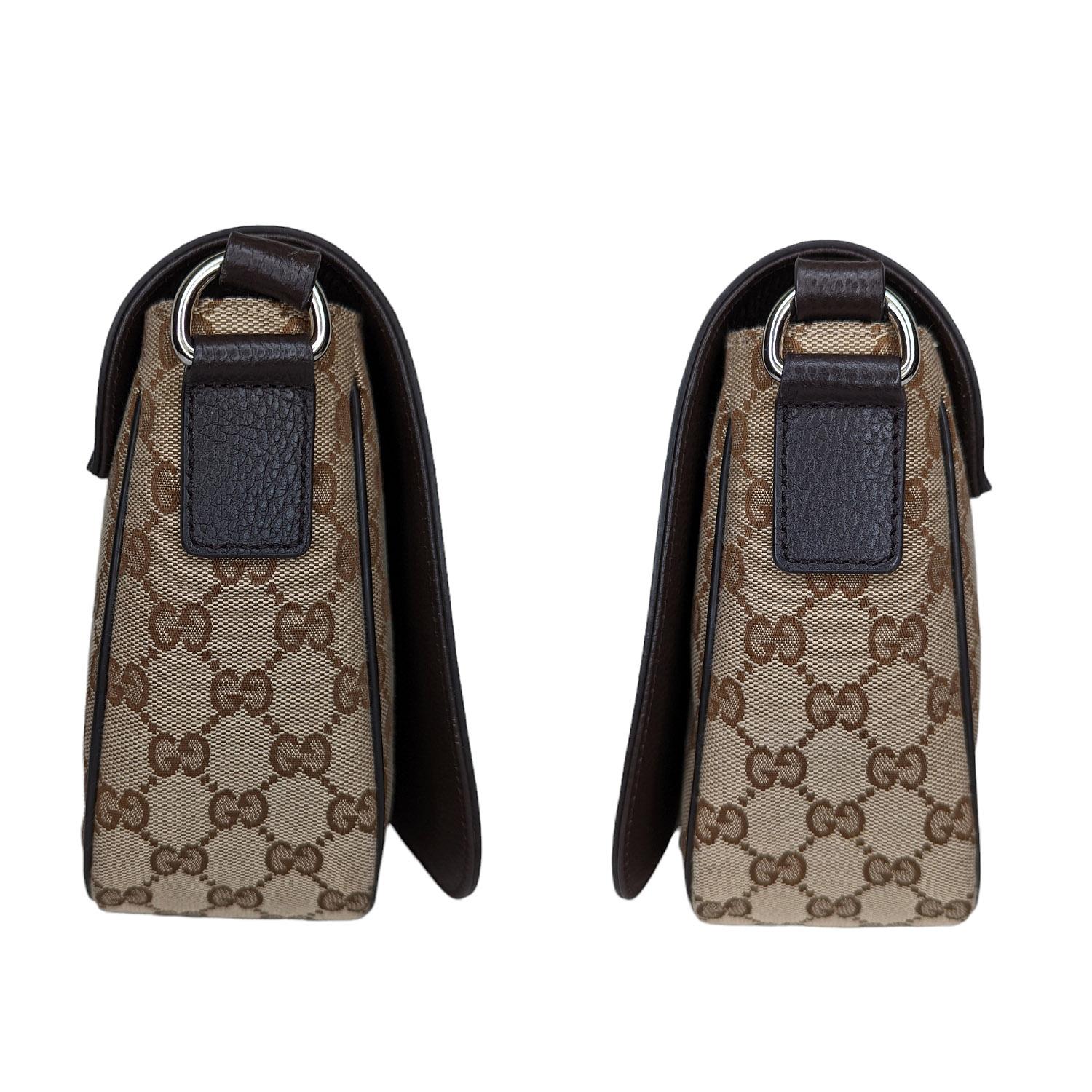 Gucci Beige GG Supreme Canvas Flap Messenger Bag In Excellent Condition In Scottsdale, AZ
