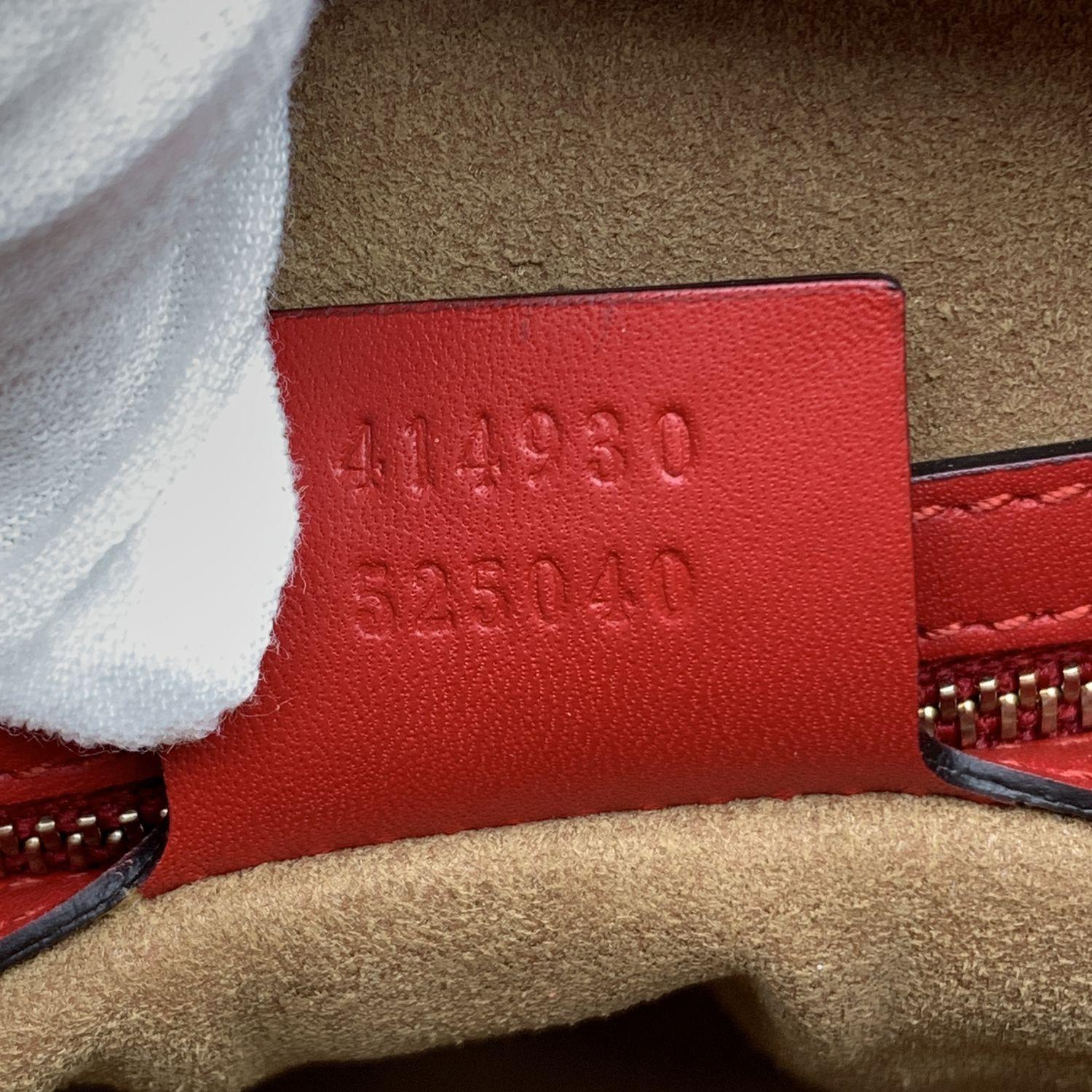 Gucci Beige GG Supreme Canvas Pocket Hobo Bag with Strap 3