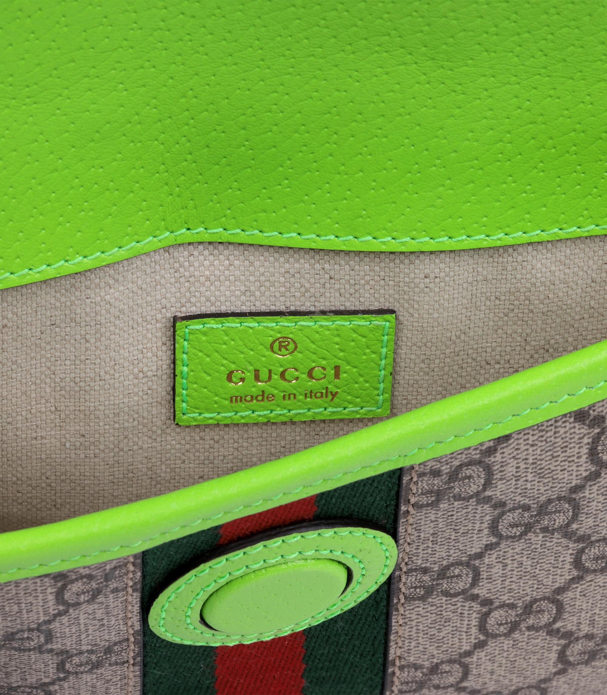 Gucci Beige GG Supreme Canvas Coates & Neon Green Pigskin Leather Small Ophidia in vendita 3