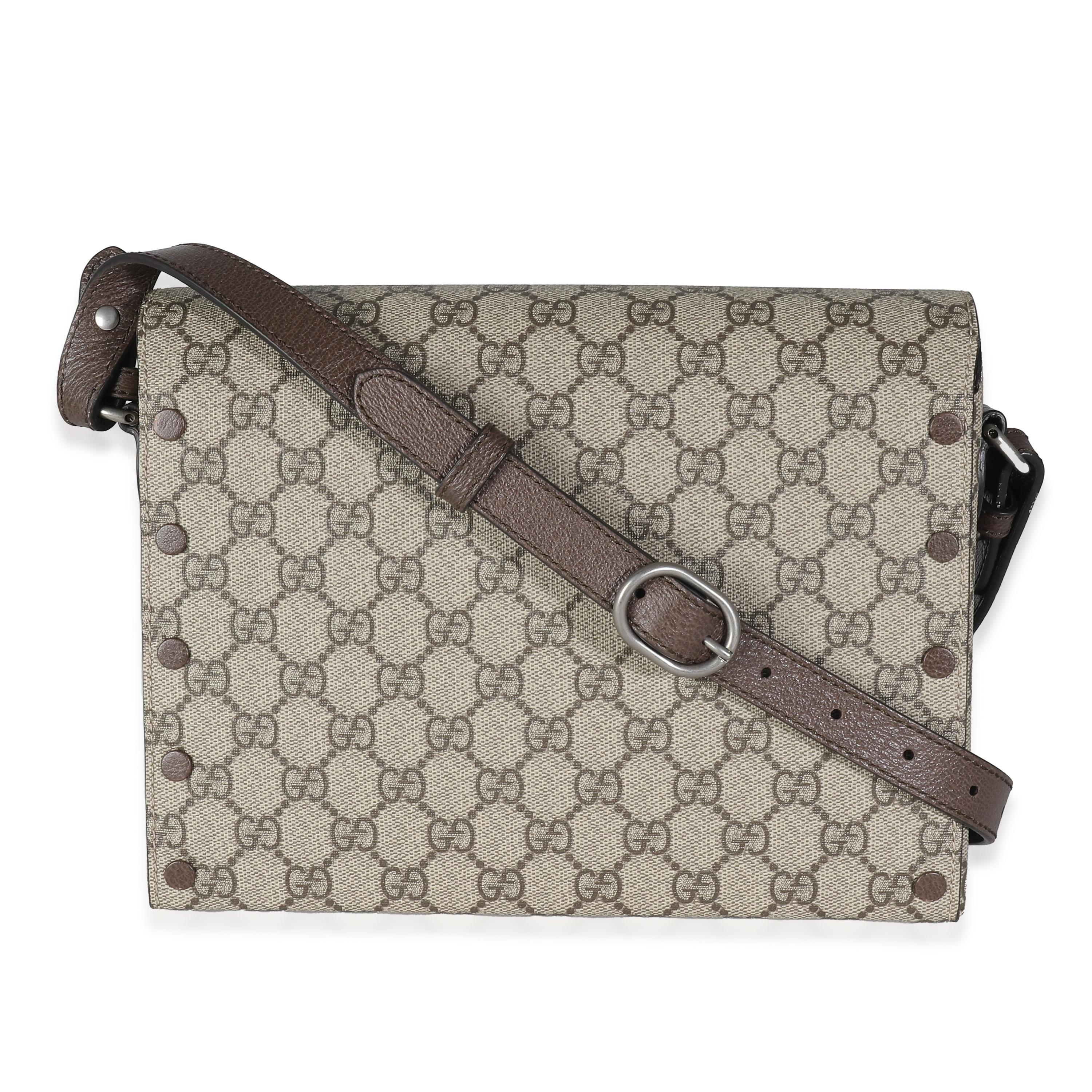 Listing Title: Gucci Beige GG Supreme Dionysus Messenger Bag
SKU: 134962
Condition: Pre-owned 
Condition Description: Taking the fashion sphere by storm in 2015, the Dionysus crossbody bag from Gucci was given its moniker after the Greek god of