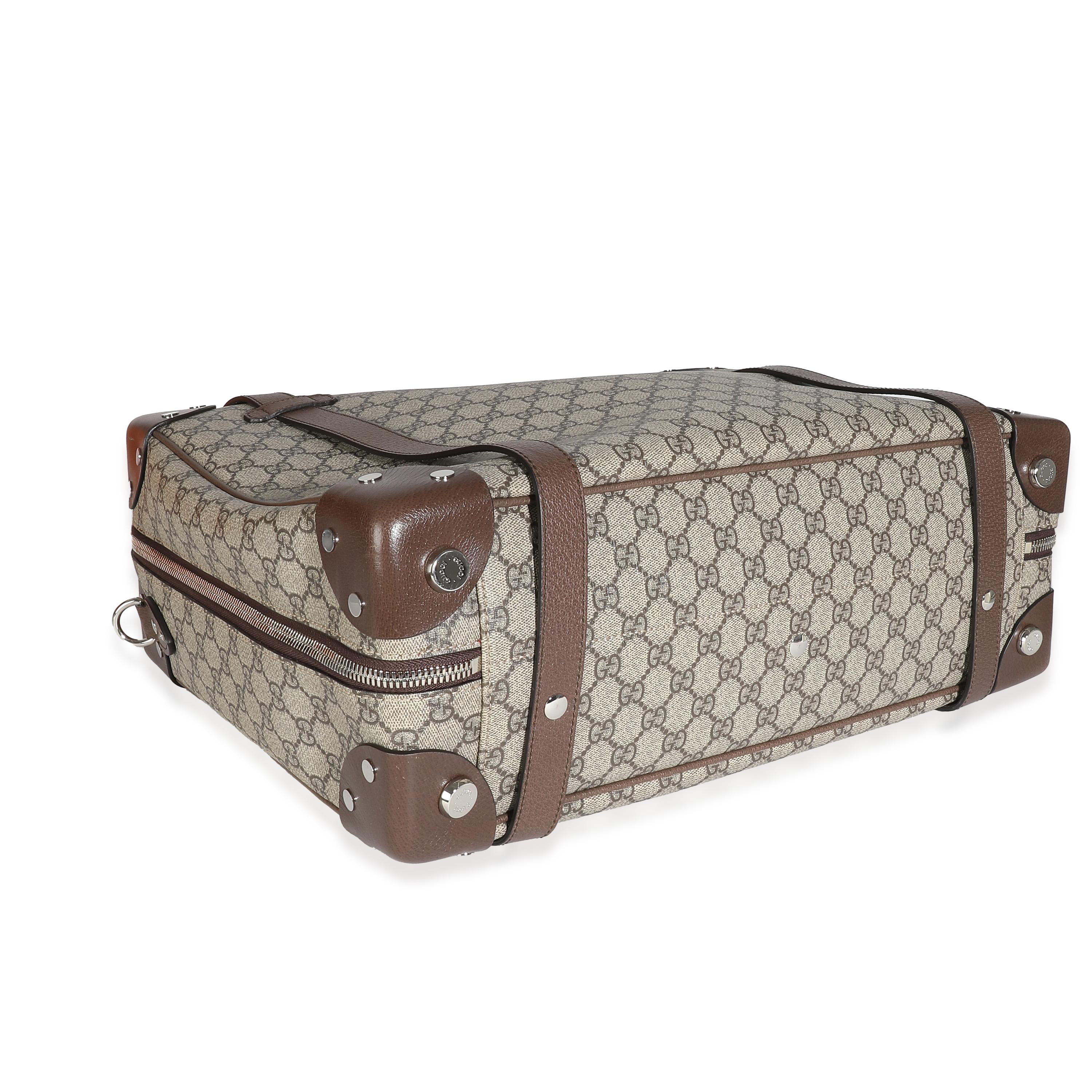 Women's or Men's Gucci Beige GG Supreme Trunk Holdall Tote For Sale