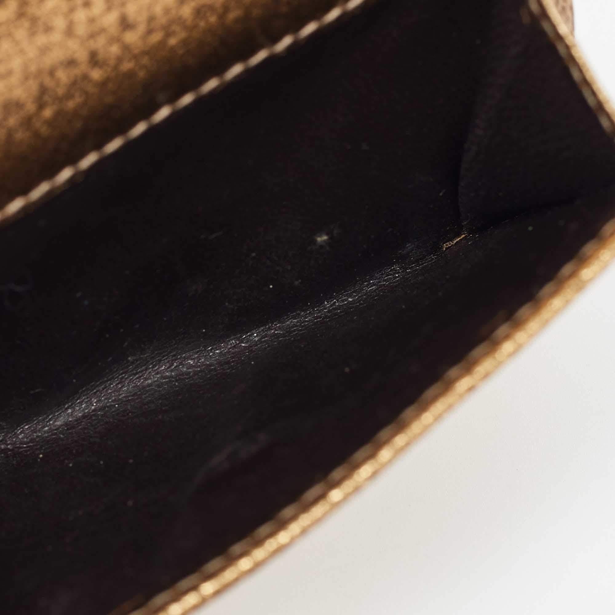 Brown Gucci Beige/Gold GG Canvas and Leather Compact Wallet For Sale