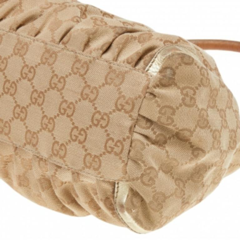 Gucci Beige/Gold GG Canvas and Leather D Ring Hobo en vente 4