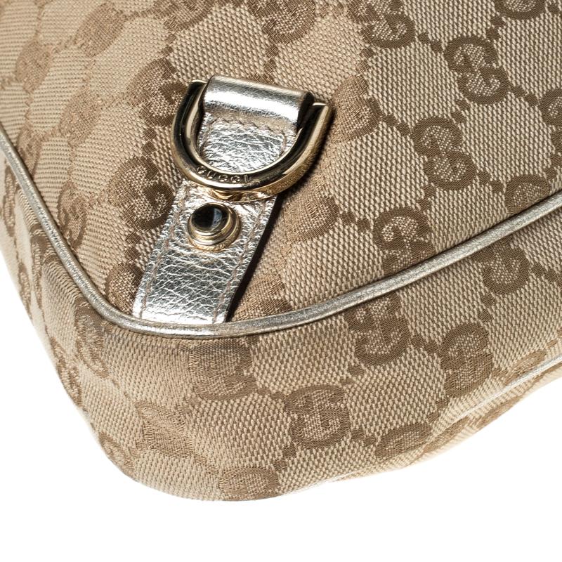 Gucci - Petit sac hobo Abbey D Ring en toile beige/or GG 5