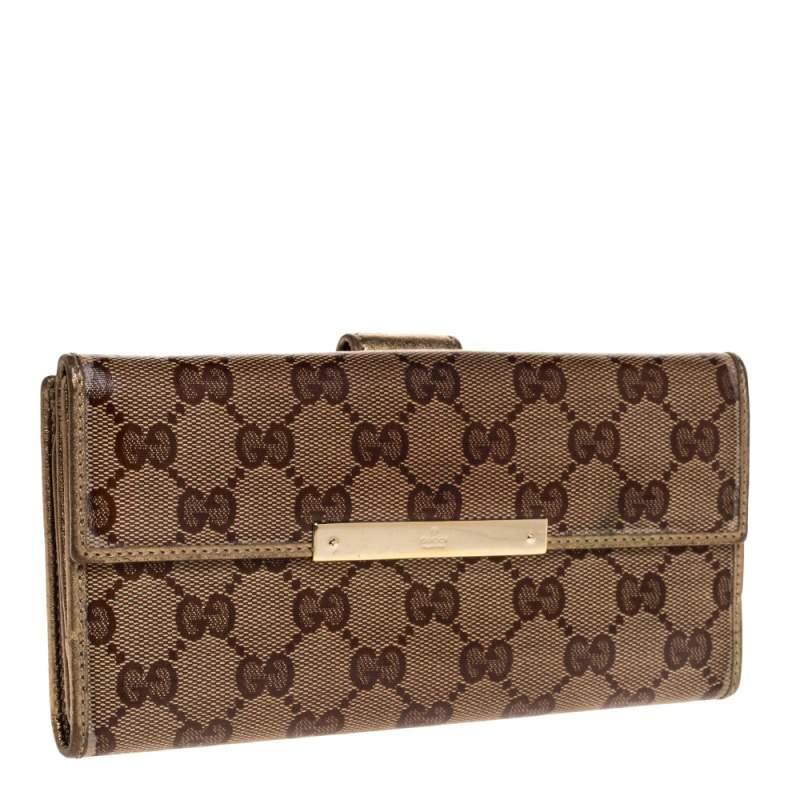 Gucci Beige/Gold GG Crystal Canvas & Leather Logo Metal Plate Continental Wallet In Excellent Condition In Dubai, Al Qouz 2
