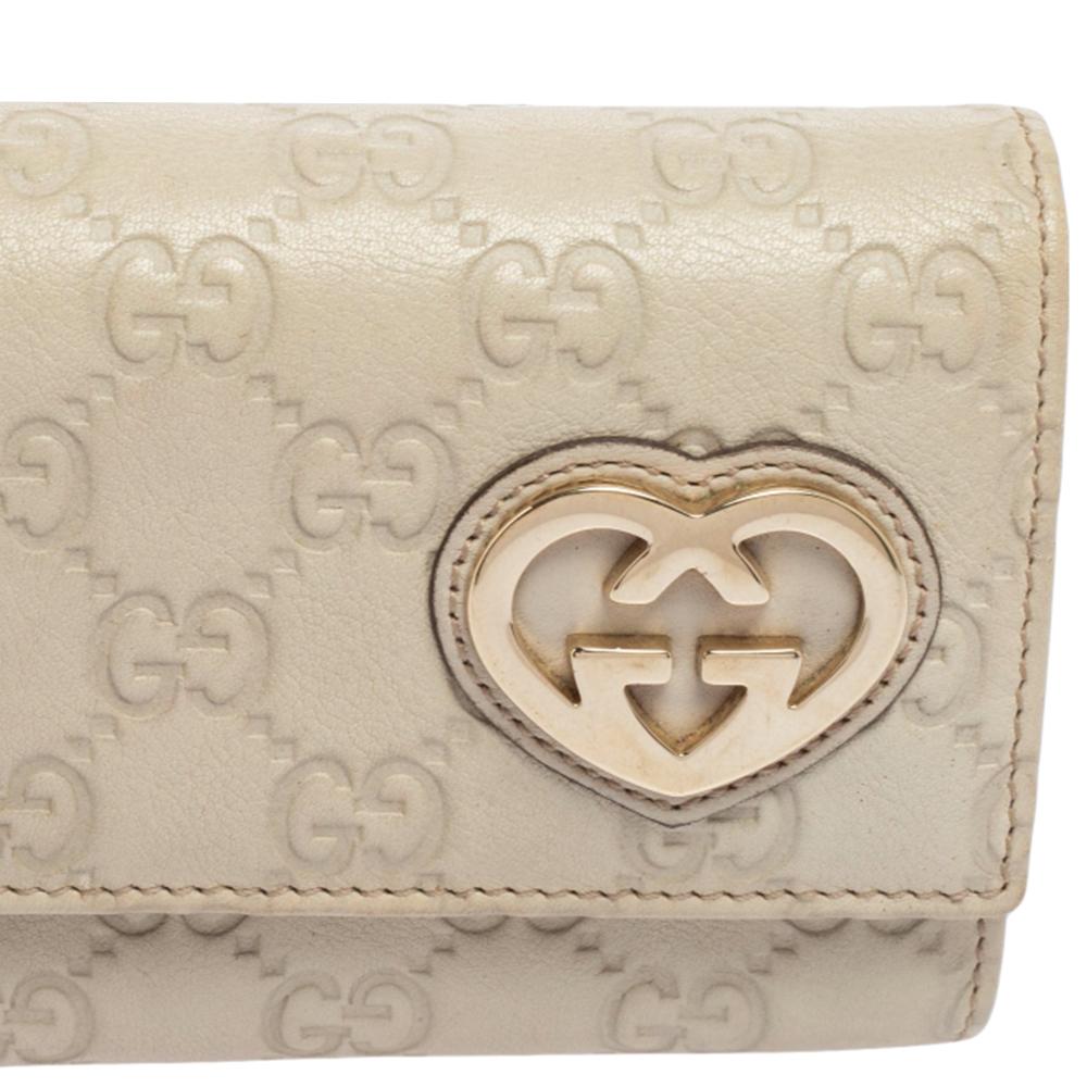 Gucci Beige Guccissima Leather Lovely Heart Continental Wallet In Good Condition In Dubai, Al Qouz 2