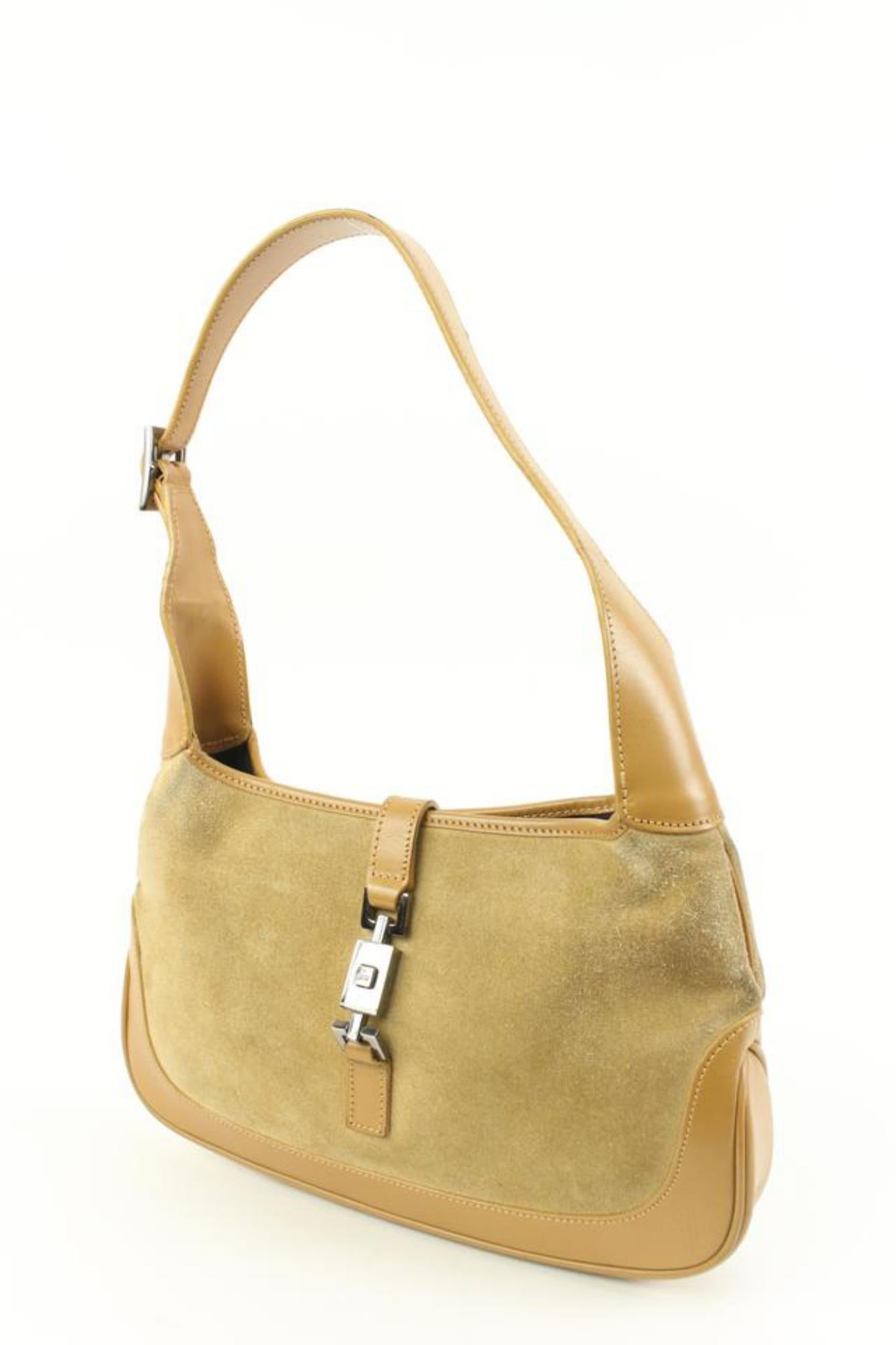 Gucci Beige Jackie-O Hobo Bag 85g323s
Date Code/Serial Number: 001-3735 002058
Made In: Italy
Measurements: Length:  10.5