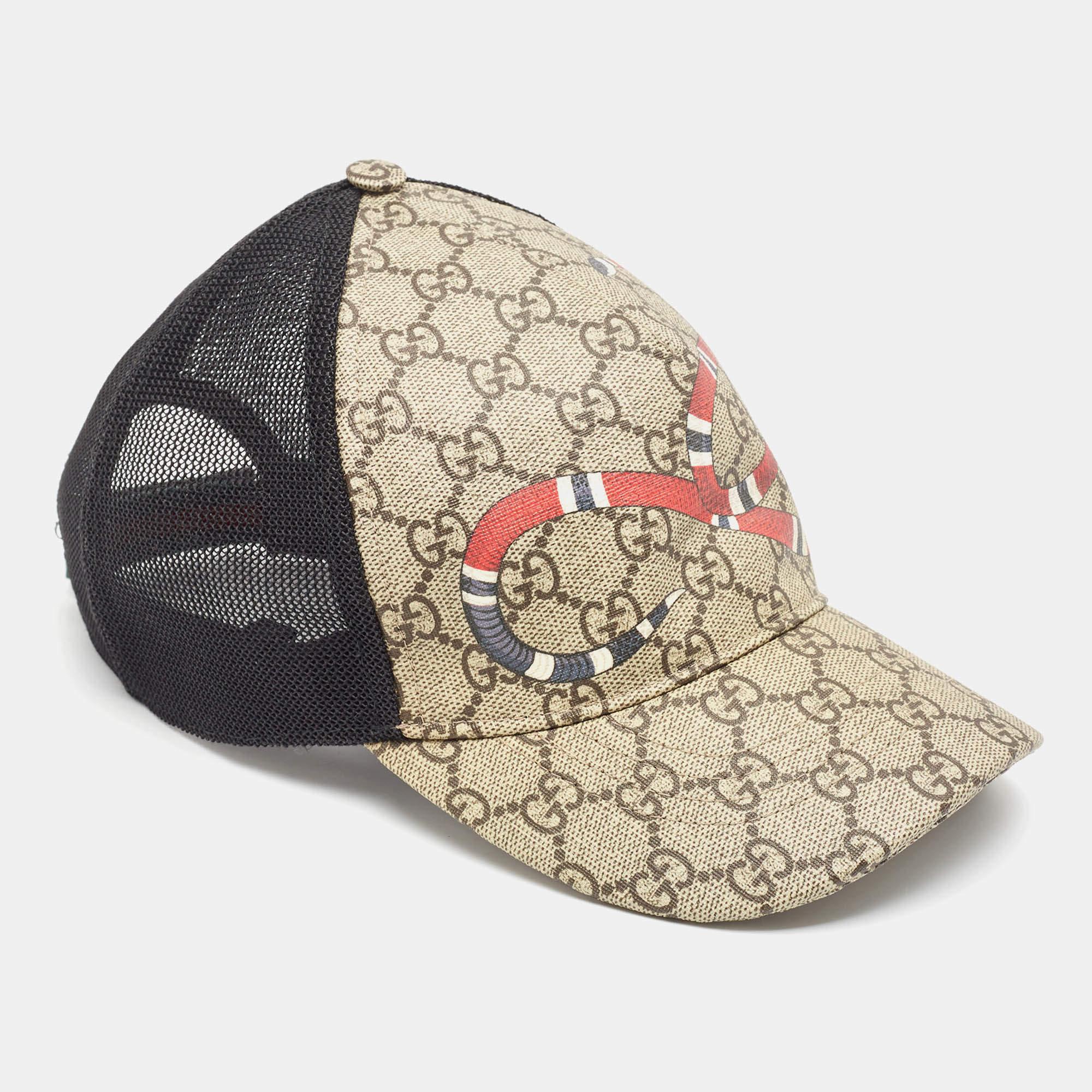 Baseball caps are perfect for sunny days, game days, or just to complete a casual outfit. This Gucci piece is made from GG Supreme canvas as well as mesh and has the Kingsnake detail.

