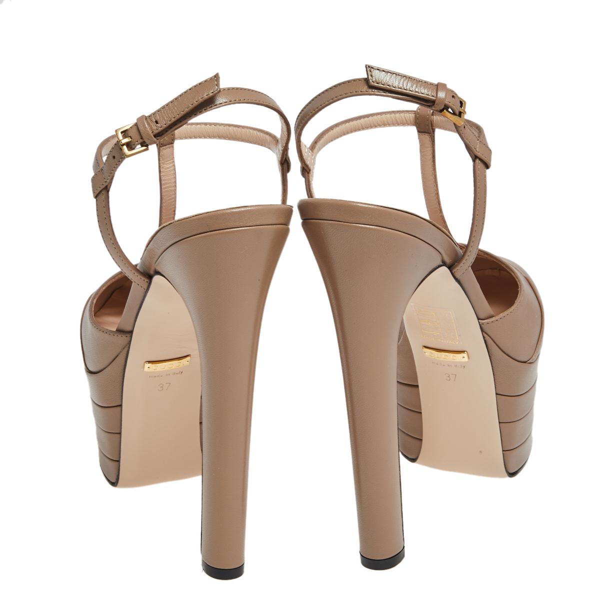 Gucci Beige Leather Angel T Strap Platform Sandals Size 37 In New Condition In Dubai, Al Qouz 2