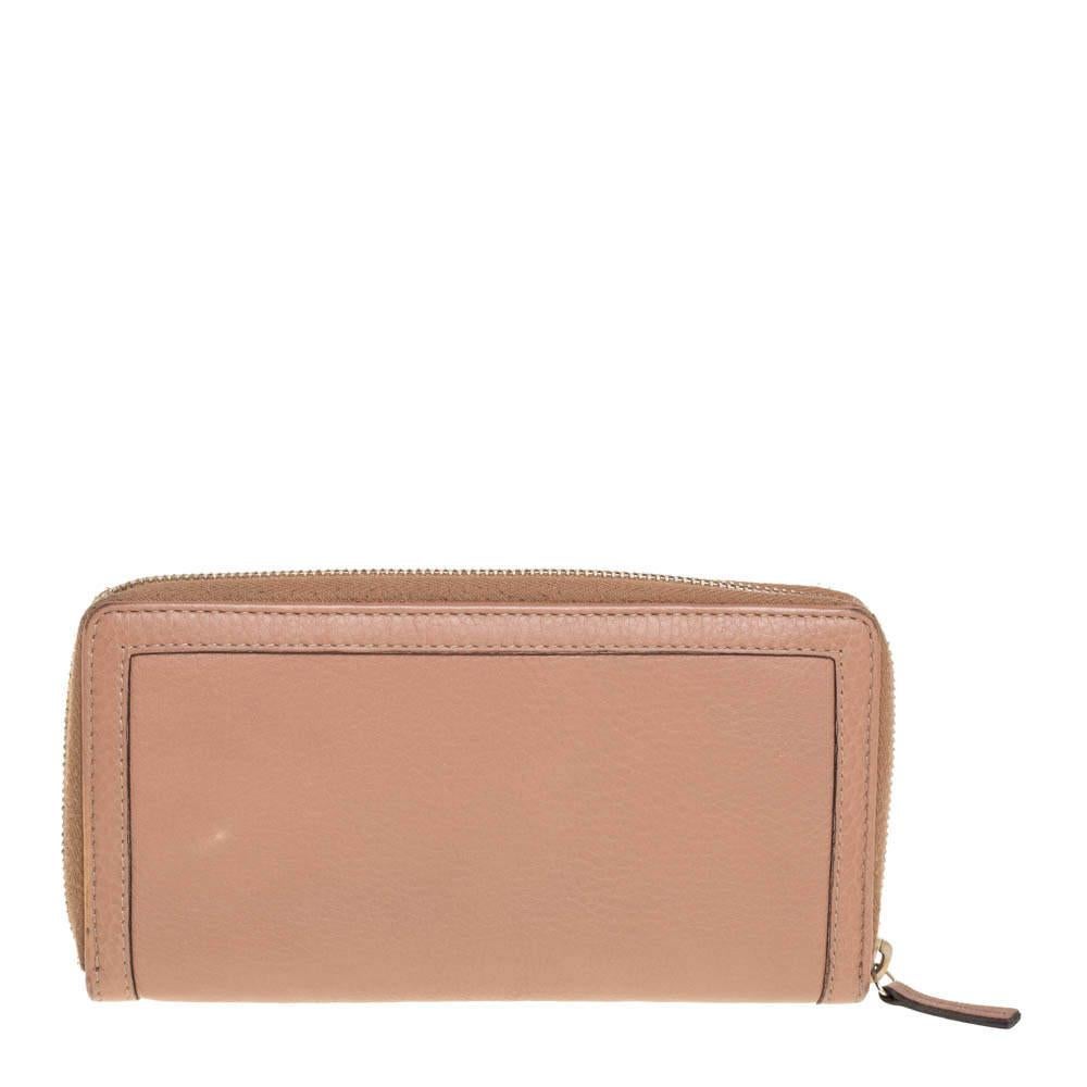 Women's Gucci Beige Leather Bamboo Tassel Bow Zip Around Wallet
