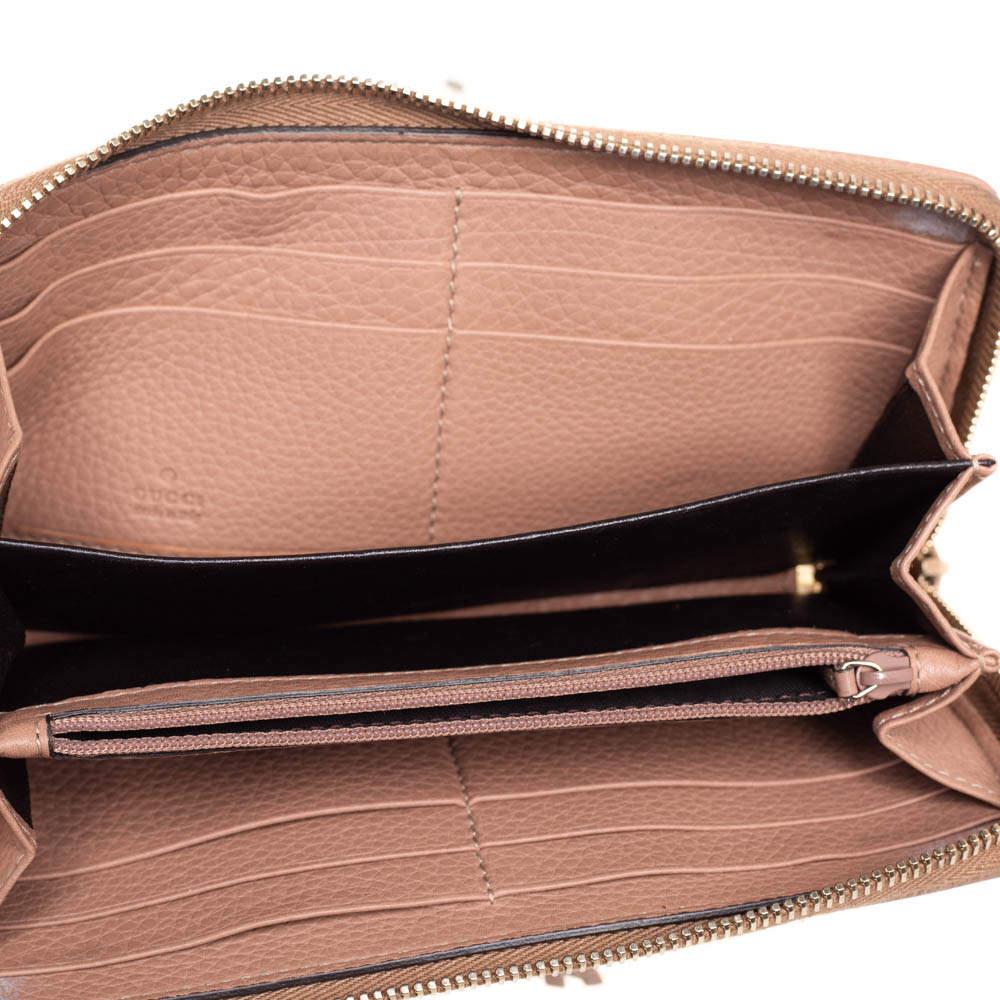 Gucci Beige Leather Bamboo Tassel Bow Zip Around Wallet 3