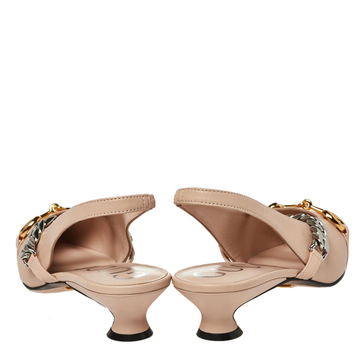 Gucci Beige Leather Horsebit Pointed Toe Slingback Sandals Size 39 In New Condition In Dubai, Al Qouz 2