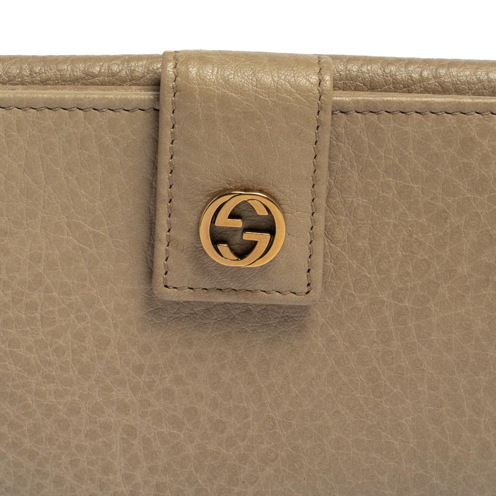 Gucci - Portefeuille en cuir beige imprimé G Continental avec imprimé entrecroisé en vente 6