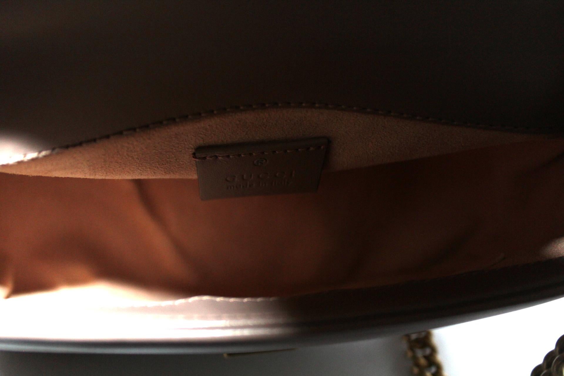 Gucci Beige Leather Marmont Bag 2