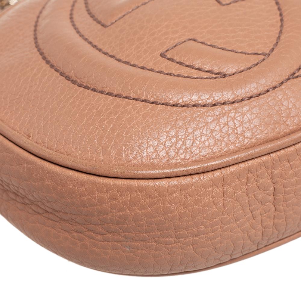 Women's Gucci Beige Leather Mini Soho Disco Chain Crossbody Bag