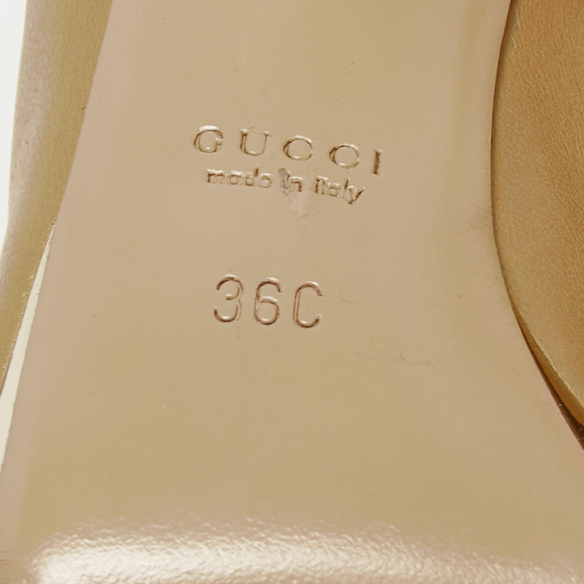 Gucci Beige Leather Platform Ankle Boots Size 36 In Good Condition For Sale In Dubai, Al Qouz 2
