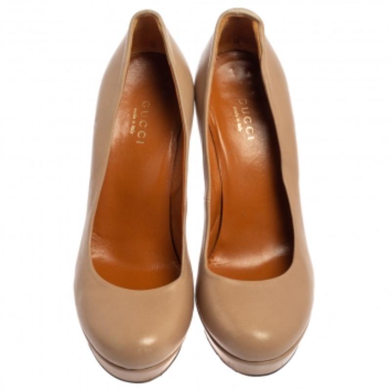 Gucci Beige Leather Round Toe Platform Pumps Size 35.5 For Sale 3