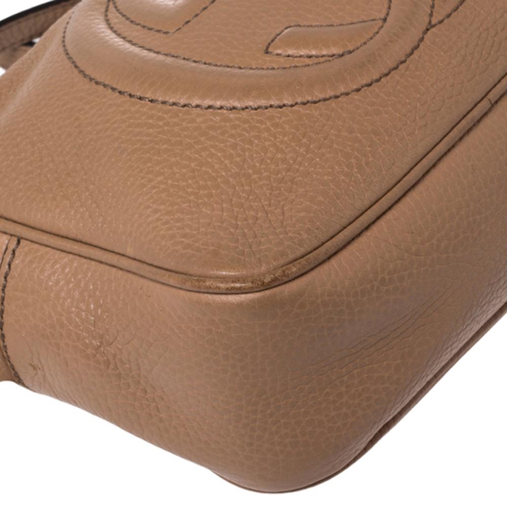Gucci Beige Leather Soho Disco Crossbody Bag 4