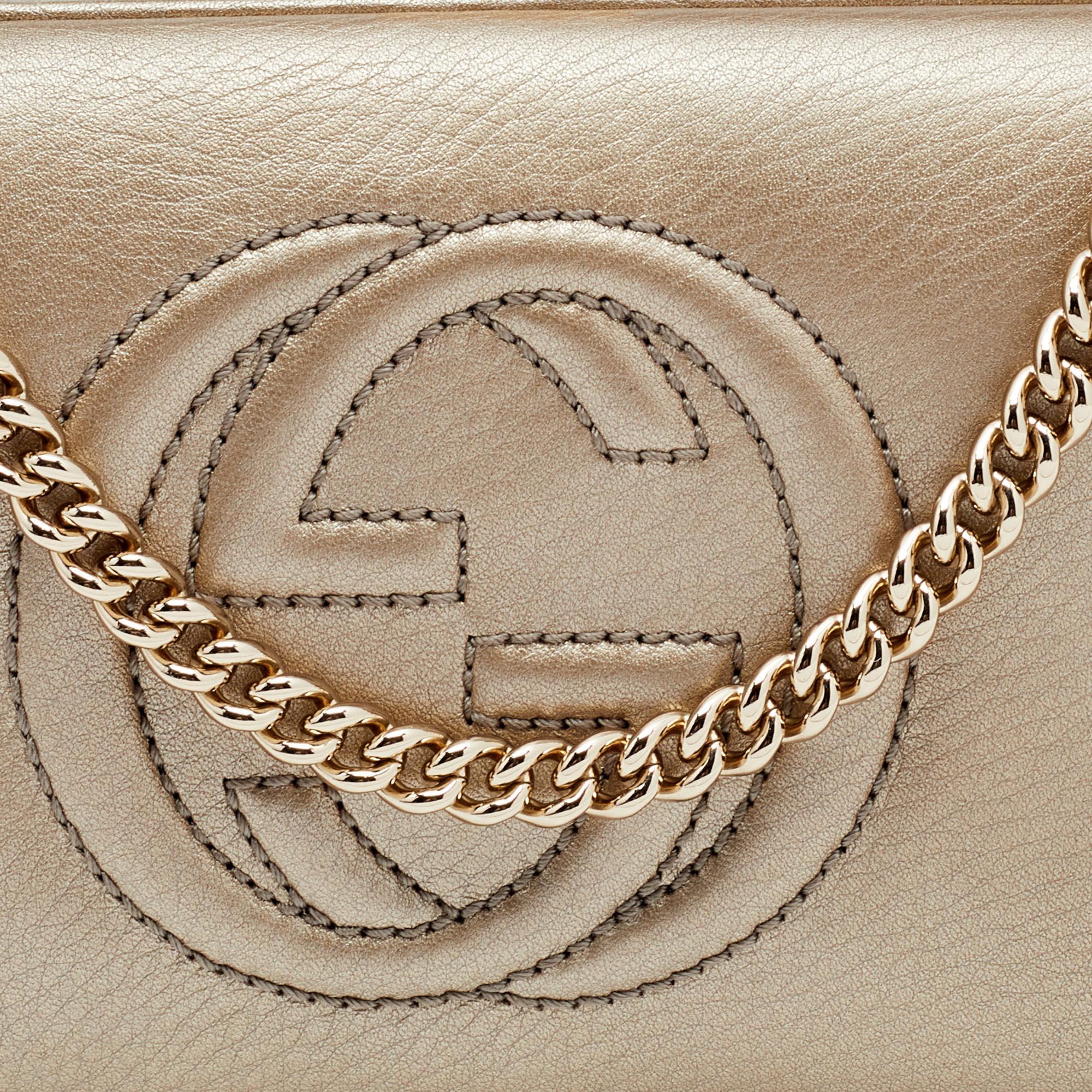 Gucci Beige Leather Soho Hard Case Chain Clutch 1