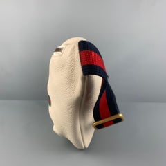 GUCCI Beige Logo Pebble Grain Leather Belt Bag