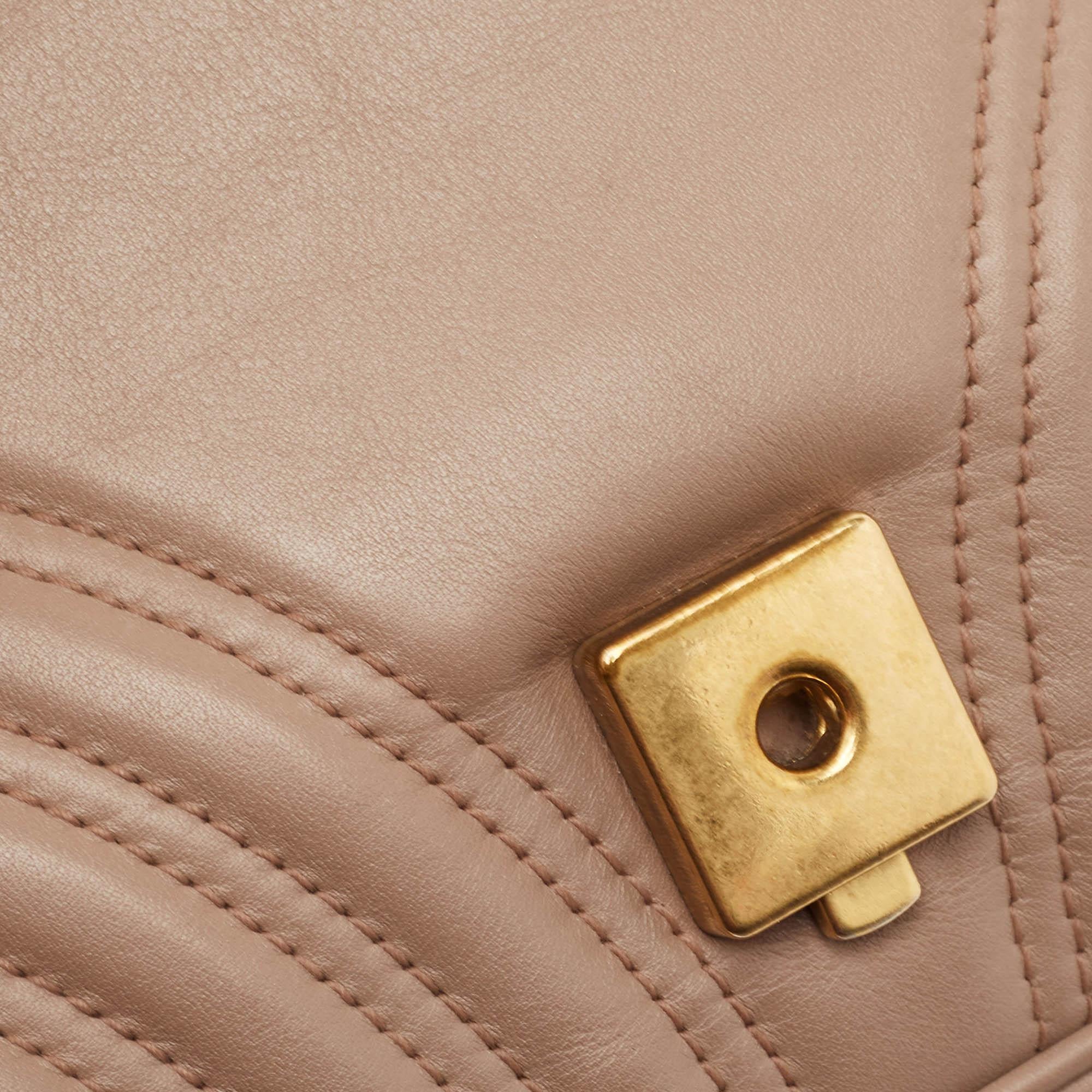 Gucci Beige Matelassé Leather Medium GG Marmont Shoulder Bag 2